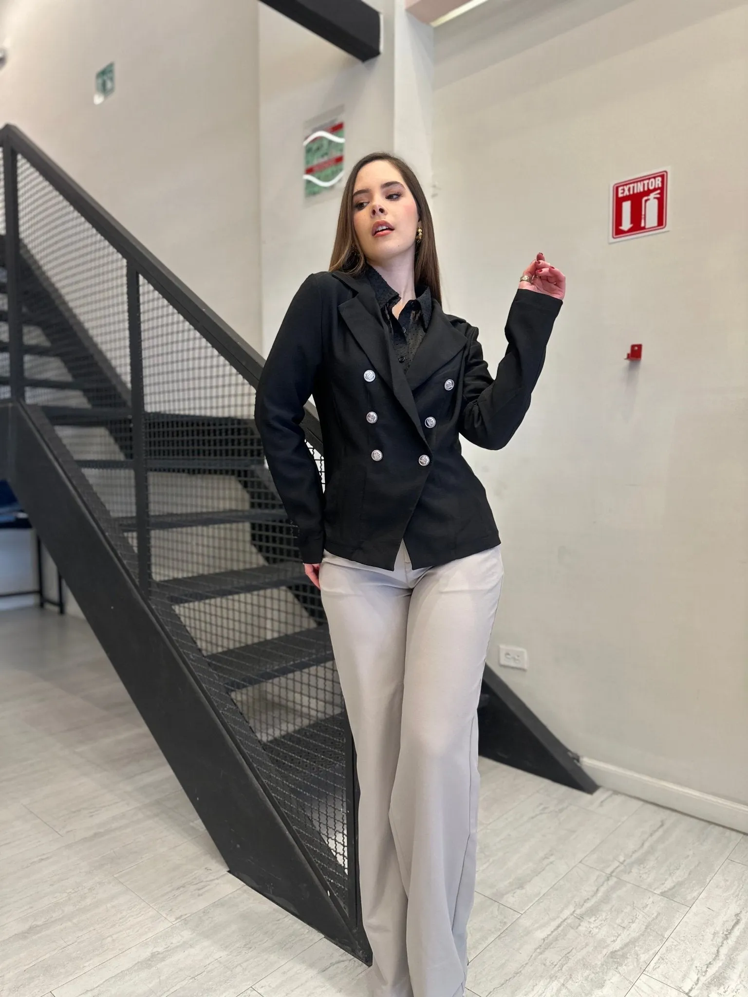 Blazer cruzada con cuello solapa