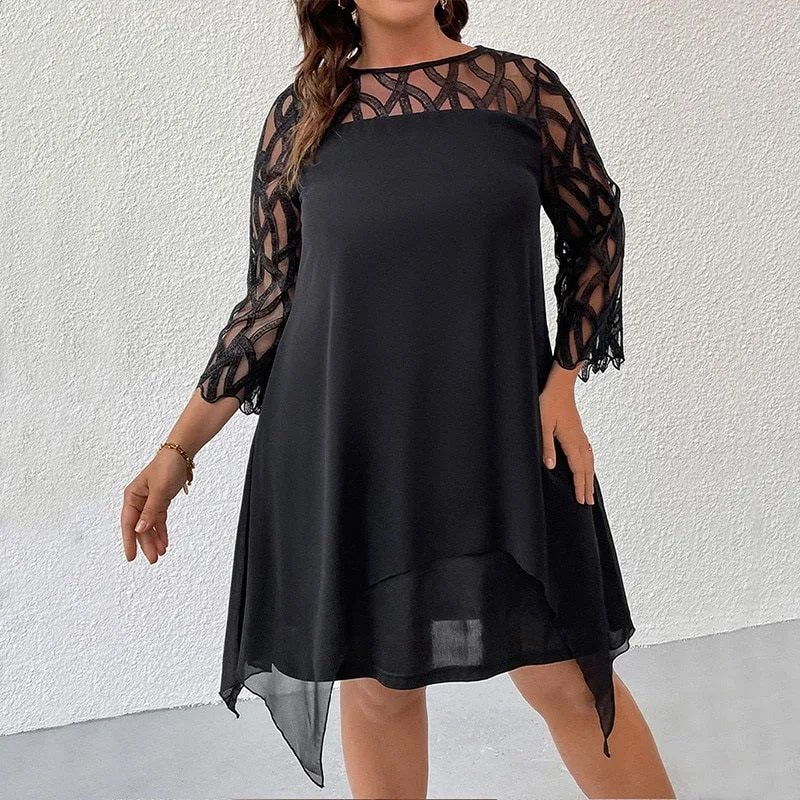 Elegant Hollow Out Detail Oversized Lace Mesh Plus Size Dresses