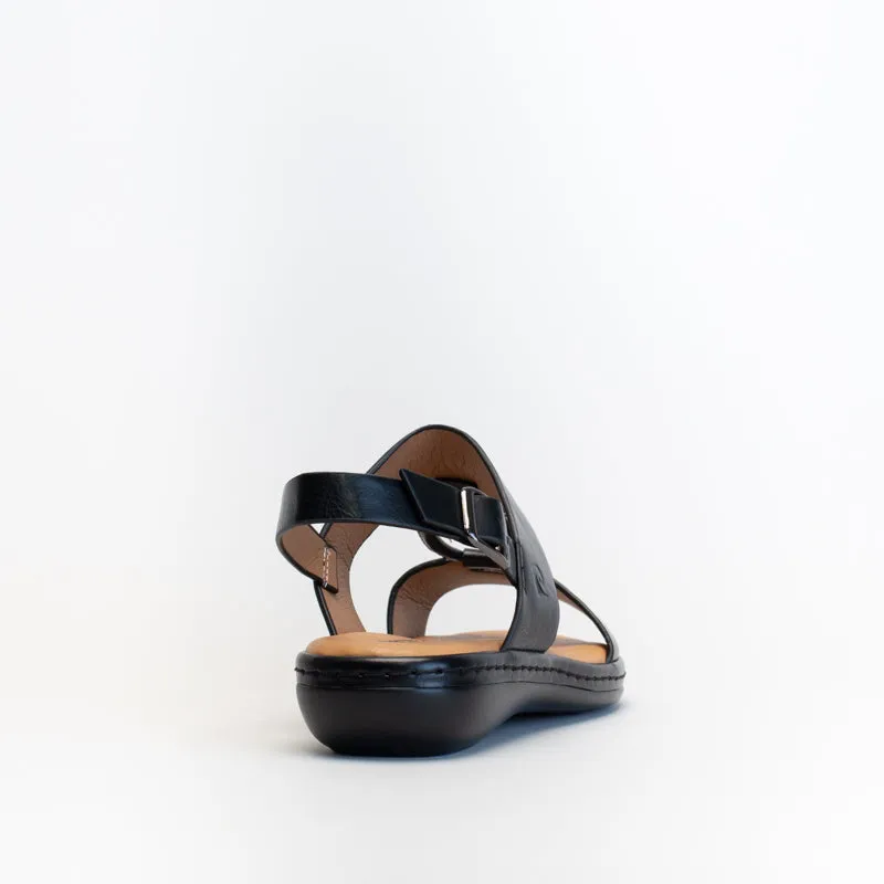 Pierre Cardin Women Metal Trim Sandal _ 152991