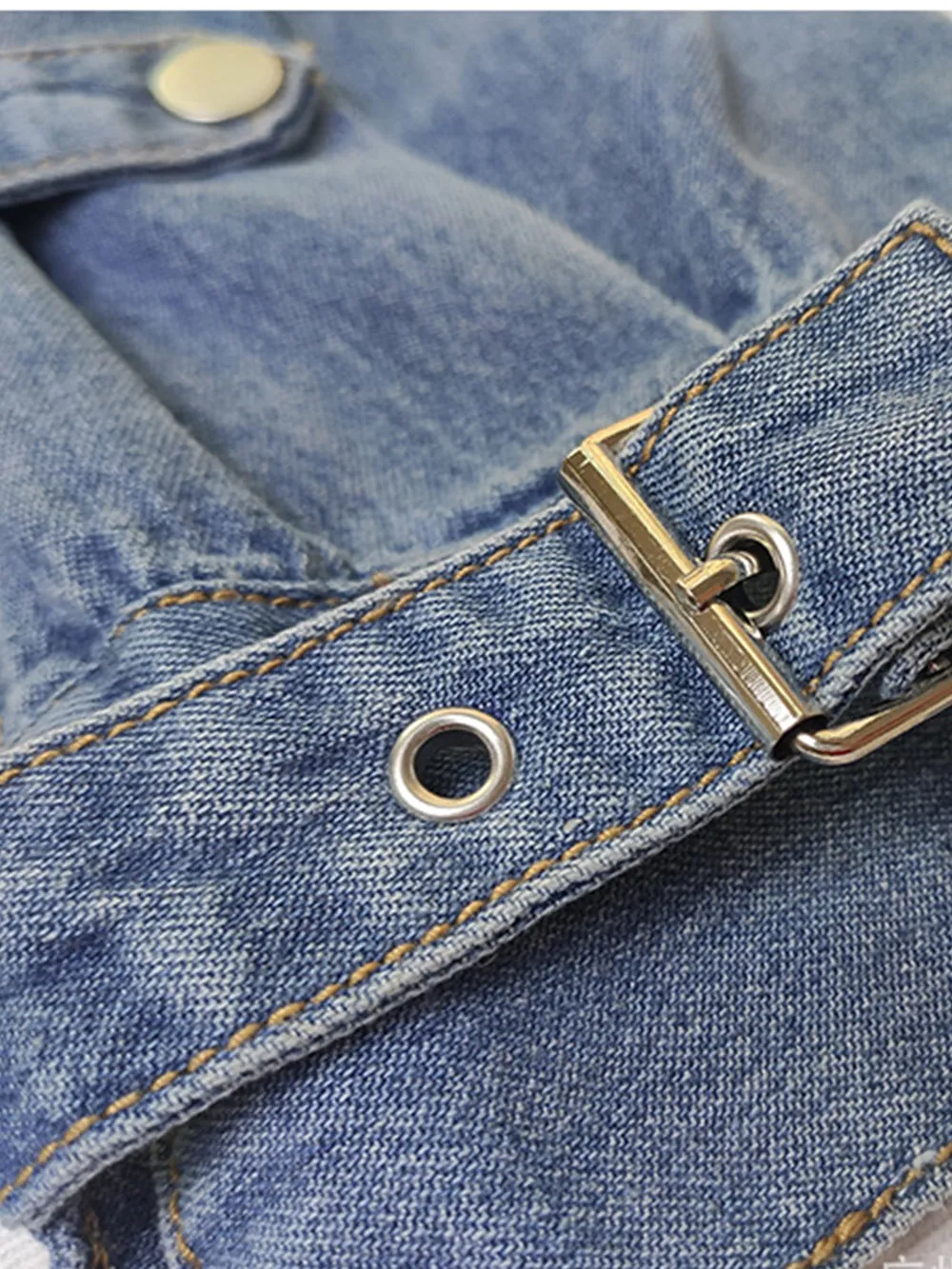 Relaxed Pocket Jeans