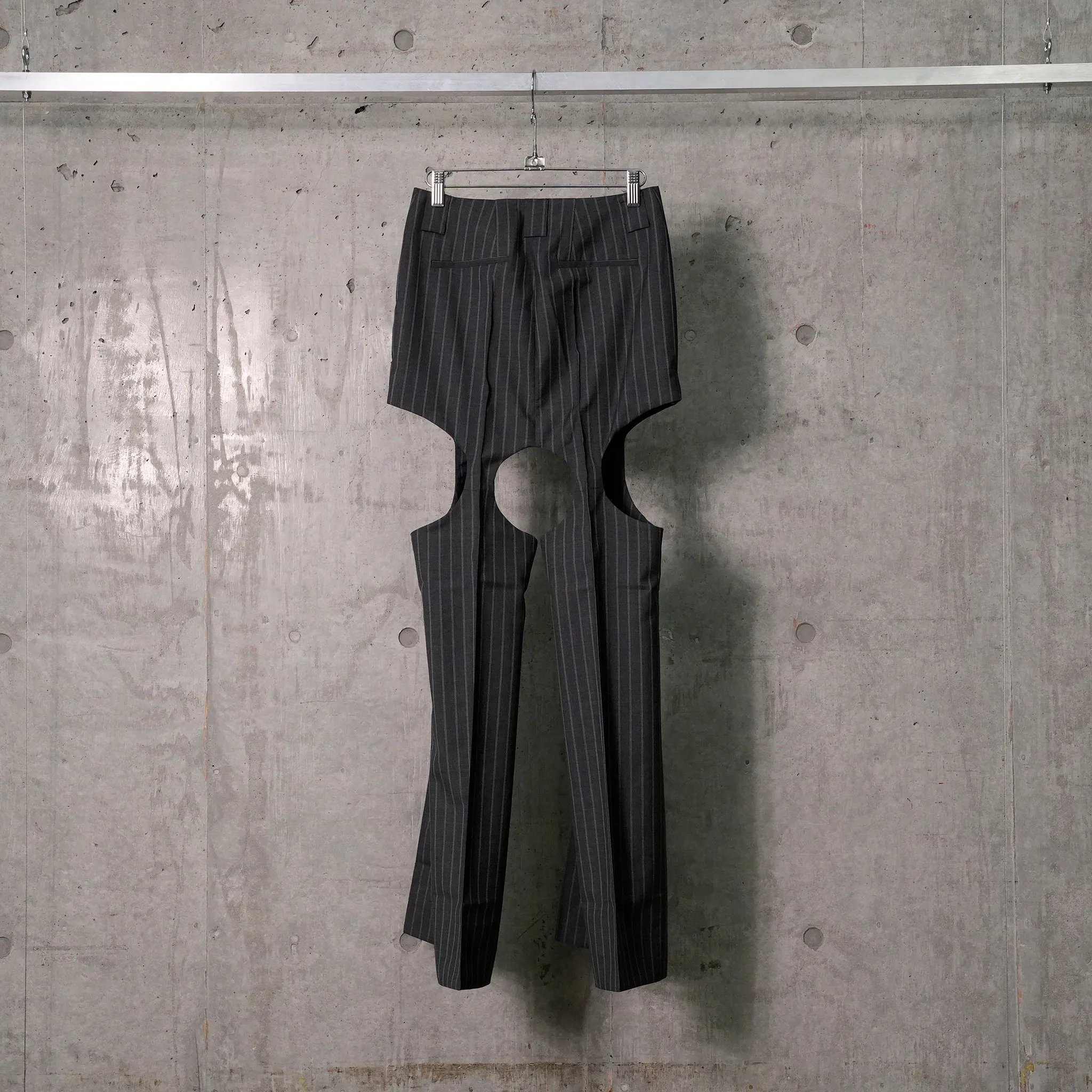 TAILORED SKIRT PANT / GREY