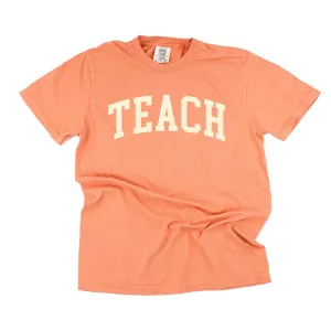 TEACH (Varsity) - SHORT SLEEVE COMFORT COLORS TEE